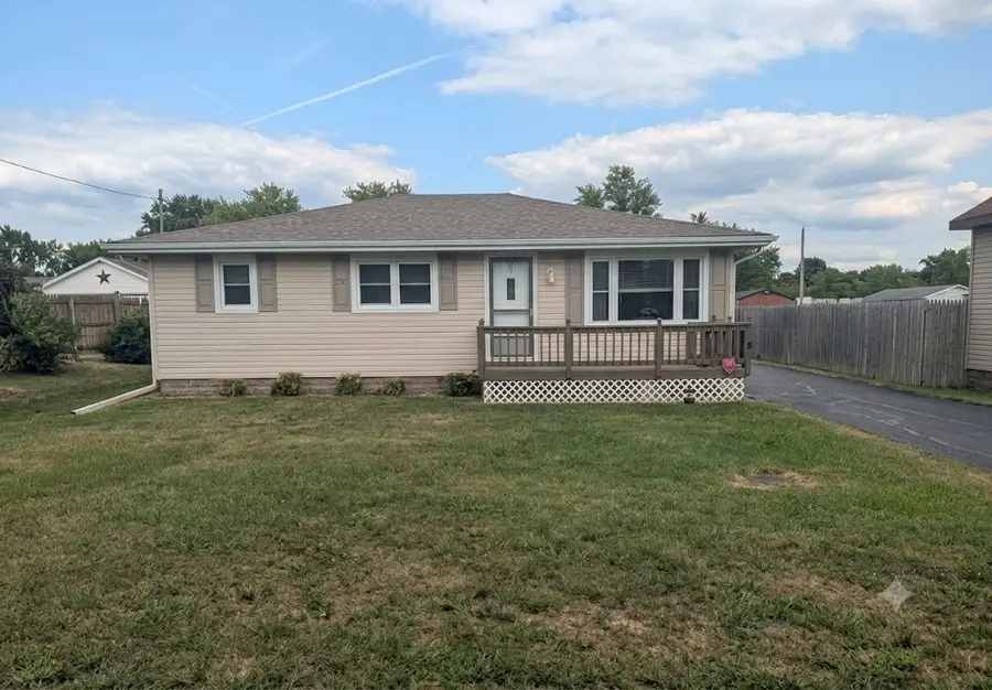 325 N 2nd Avenue, Coal City, IL 60416 - #2