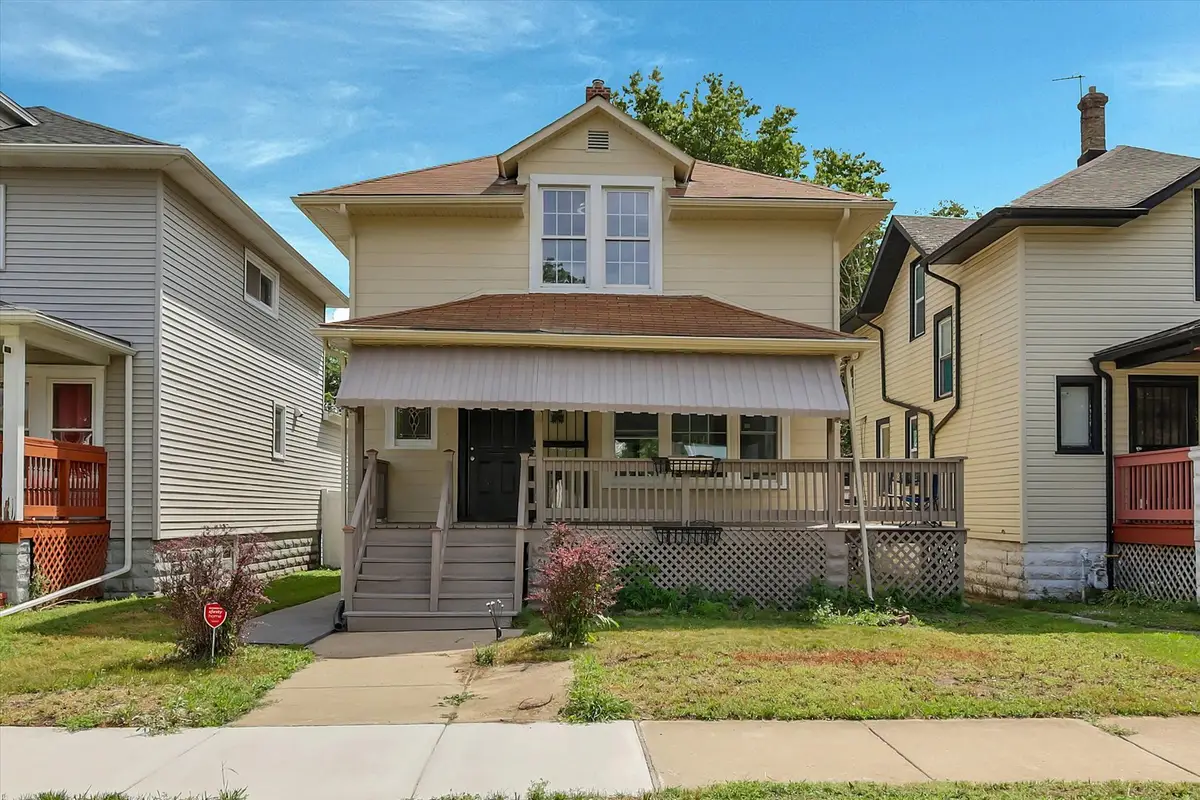 7527 S Chappel Avenue, Chicago, IL 60649 - #1