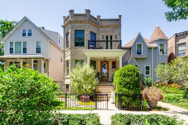 4448 N Tripp Avenue, Chicago, IL 60630
