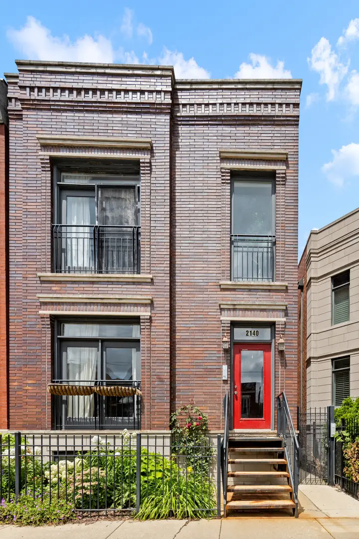 2140 W Huron Street #2F, Chicago, IL 60612 - #1