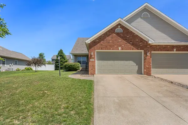 1710 Timber Wolf Lane, Mahomet, IL 61853