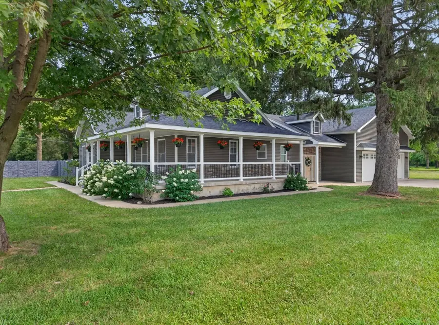 707 S Otter Creek Road, Streator, IL 61364 - #2