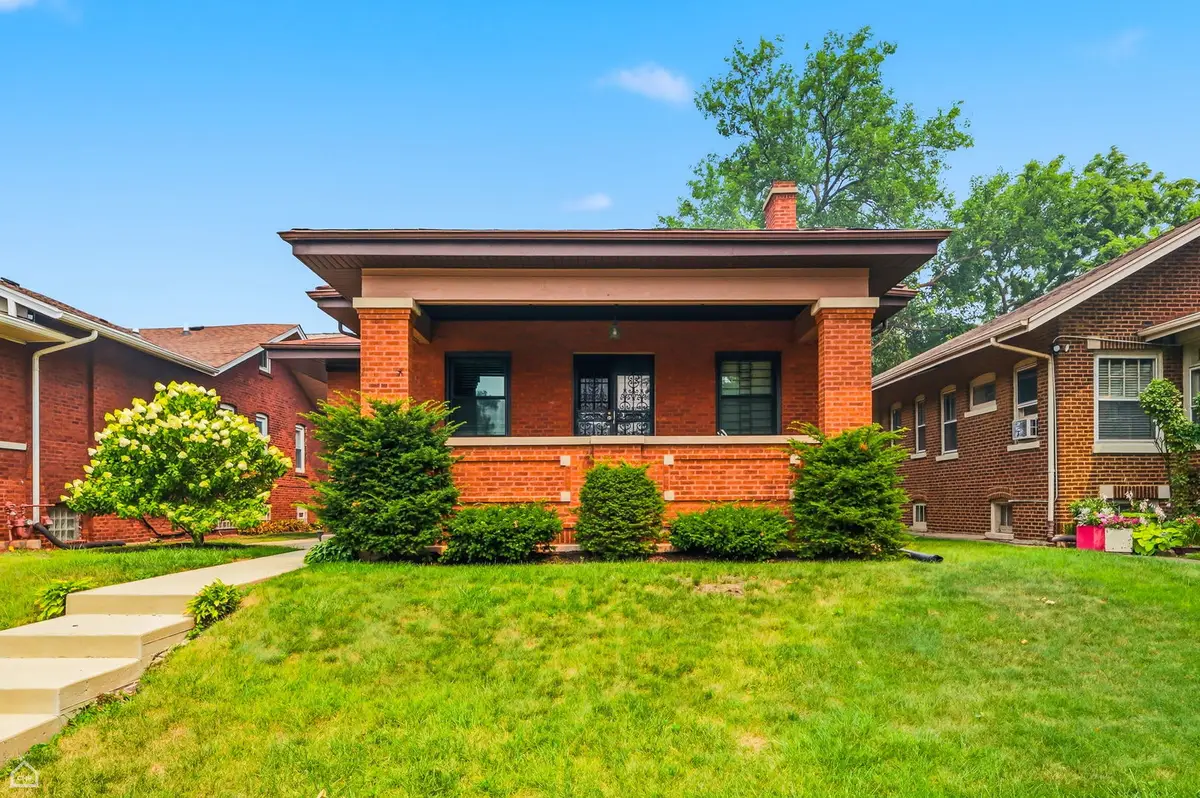 7325 S Euclid Avenue, Chicago, IL 60649 - #1