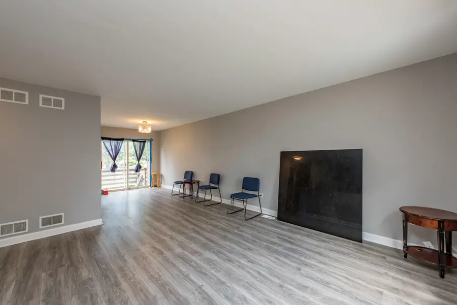 929 Adams Street, Waukegan, IL 60085 - #3
