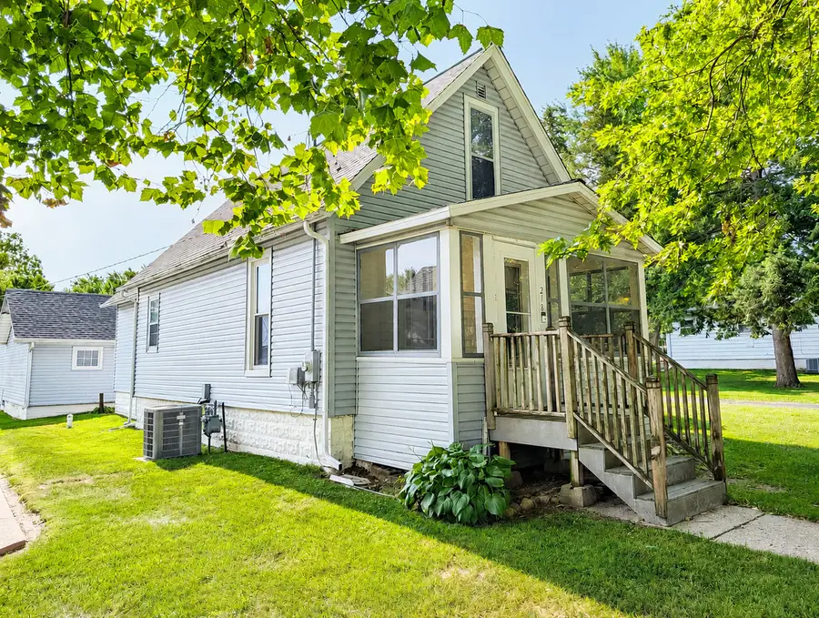218 N Hadsall Street, Genoa, IL 60135 - #2