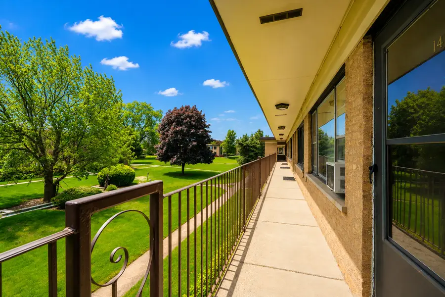 39 King Arthur Court #15, Northlake, IL 60164 - #3