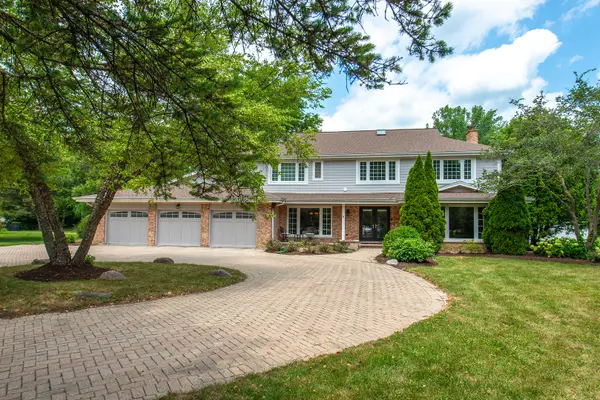 1091 Polo Drive, Lake Forest, IL 60045