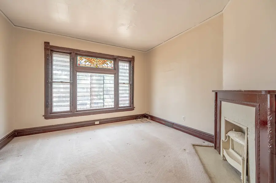 7110 S Ellis Avenue, Chicago, IL 60619 - #3