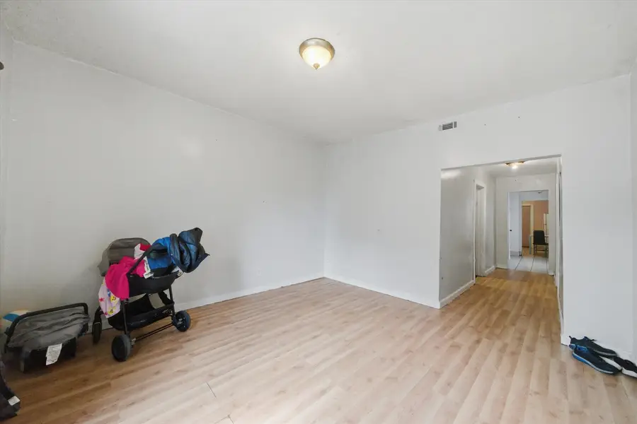 8914 S Exchange Avenue, Chicago, IL 60617 - #3