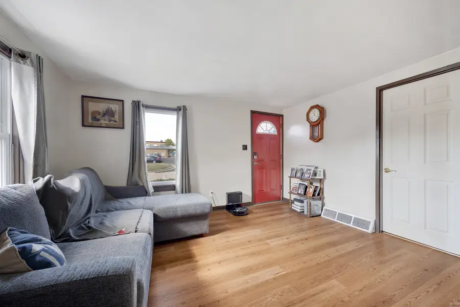 304 Johnson Street, East Dundee, IL 60118 - #3
