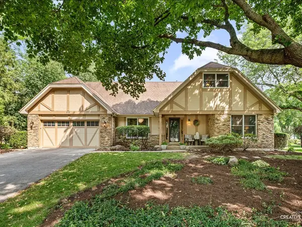 612 Bull Run Court, Naperville, IL 60540