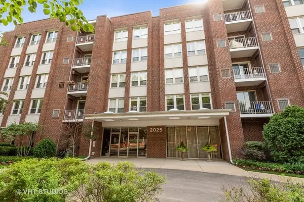 2025 Sherman Avenue #502, Evanston, IL 60201