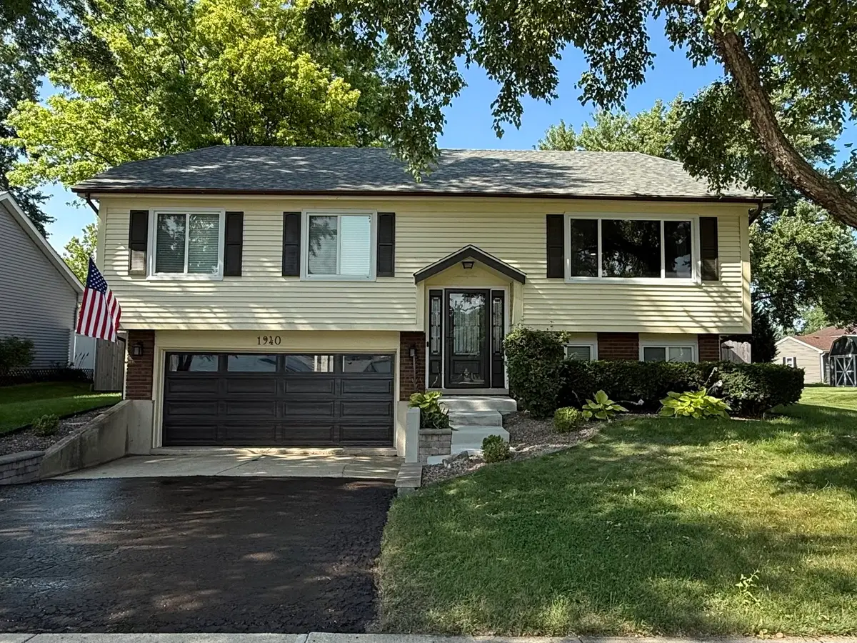 1940 Division Street, Saint Charles, IL 60174 - #1