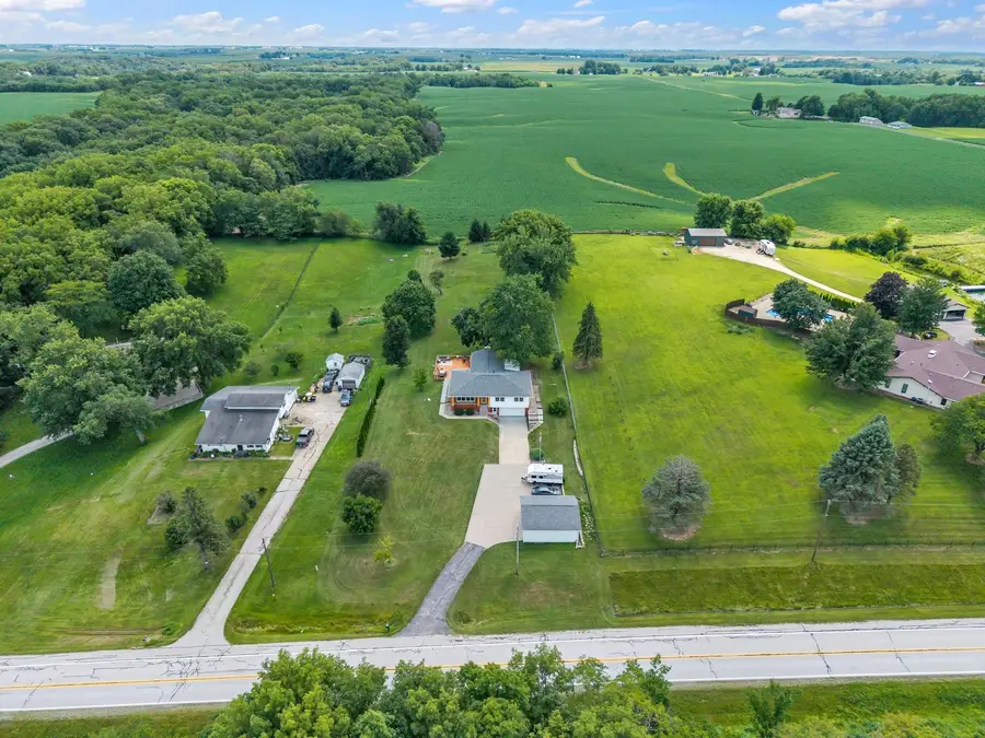 6912 106th Avenue, Milan, IL 61264 - #2