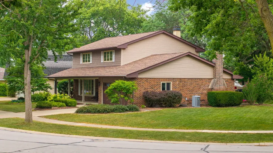 7189 Springside Avenue, Downers Grove, IL 60516 - #2