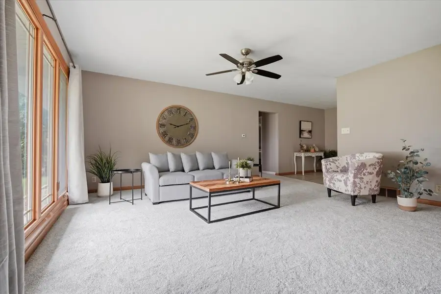 310 W 5th Street, Gridley, IL 61744 - #3