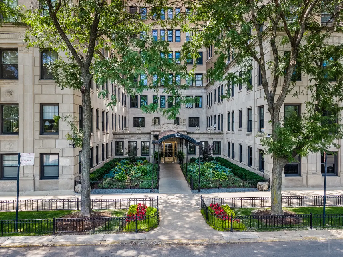 3520 N Lake Shore Drive #3K, Chicago, IL 60657 - #1