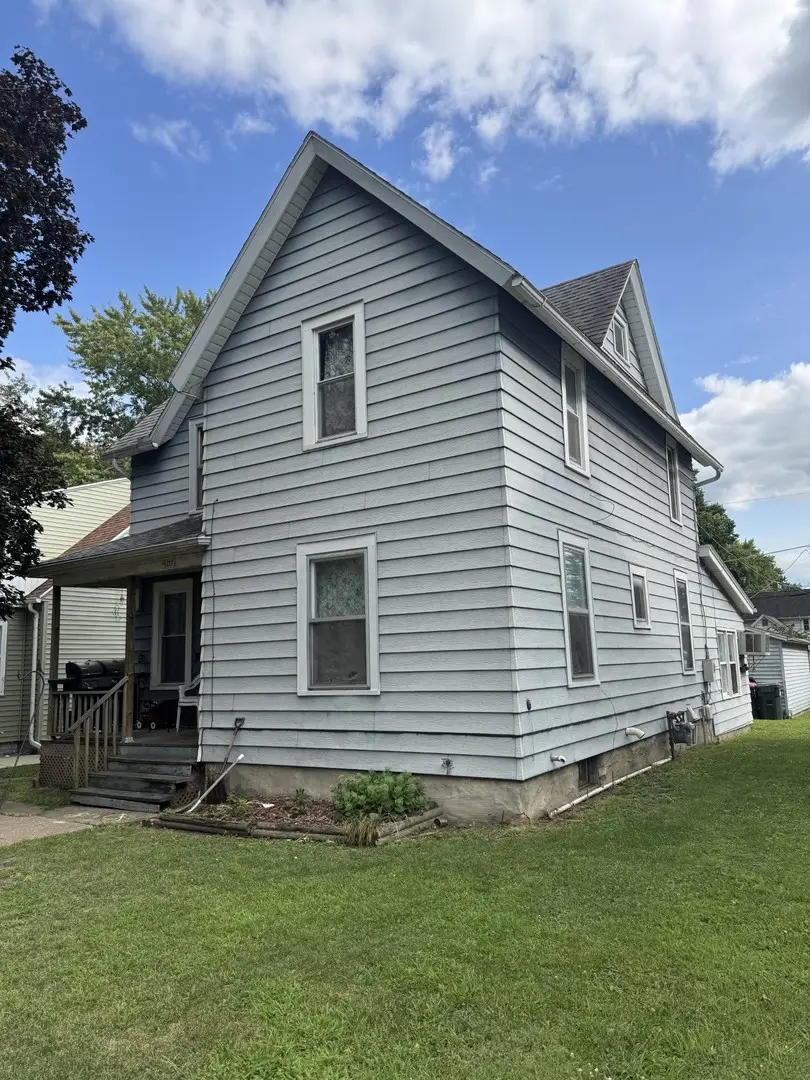 407 W 6th Street, Sterling, IL 61081 - #2