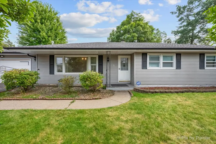 3717 Grandmore Avenue, Gurnee, IL 60031 - #2
