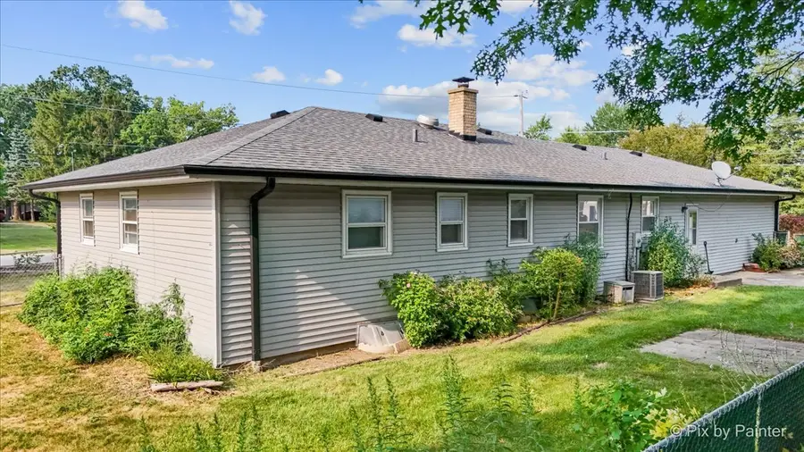 3717 Grandmore Avenue, Gurnee, IL 60031 - #3
