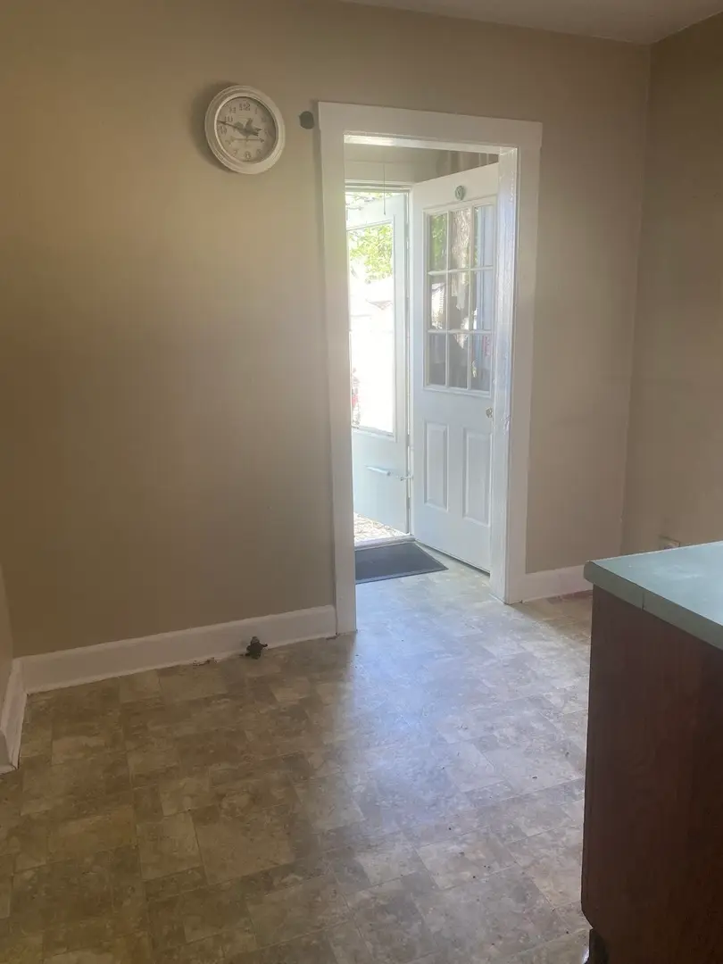 126 S Thornwood Avenue, Davenport, IA 52802 - #3