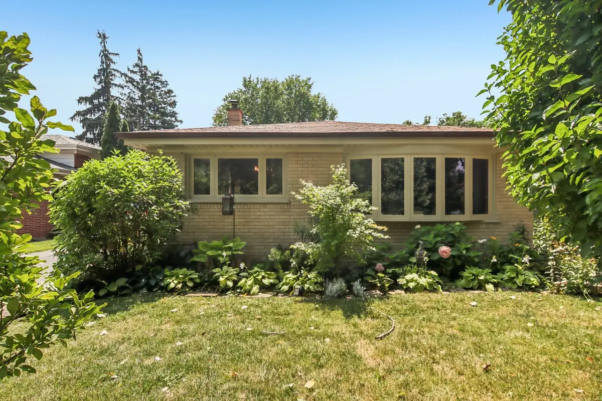 205 Glenview Road, Glenview, IL 60025 - #1