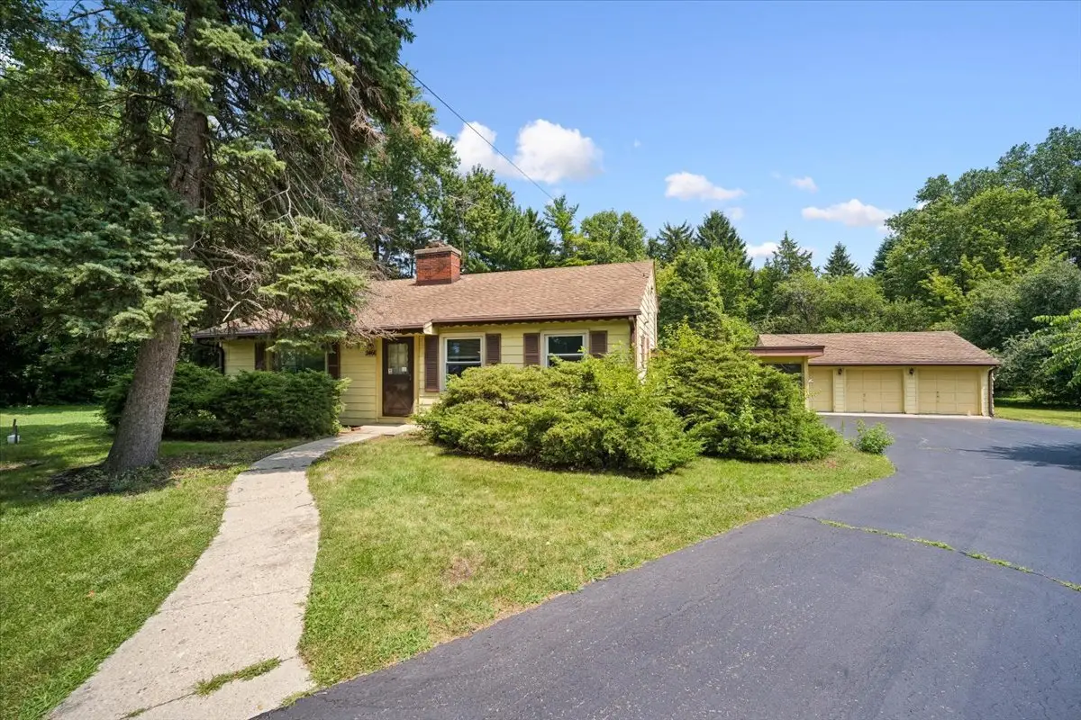 2460 S Benton Street, Rolling Meadows, IL 60008 - #1