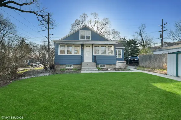Address Withheld By Seller, Libertyville, IL 60048
