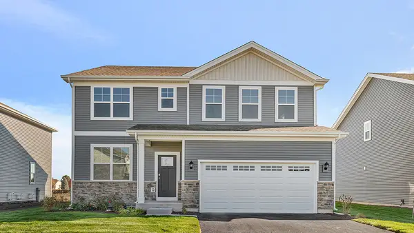 10047 Edgebrook Lane, Huntley, IL 60142