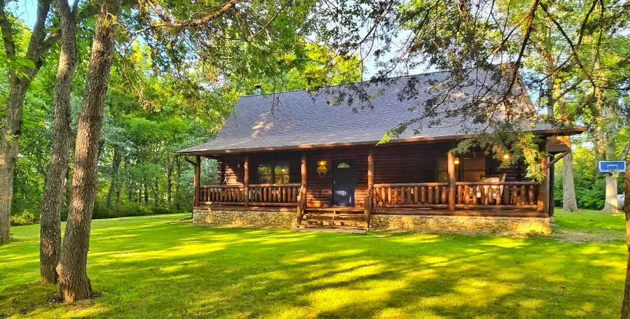11 Hemlock Drive, Putnam, IL 61560 - #2