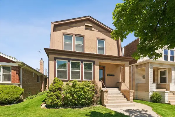 4854 W Winnemac Avenue, Chicago, IL 60630