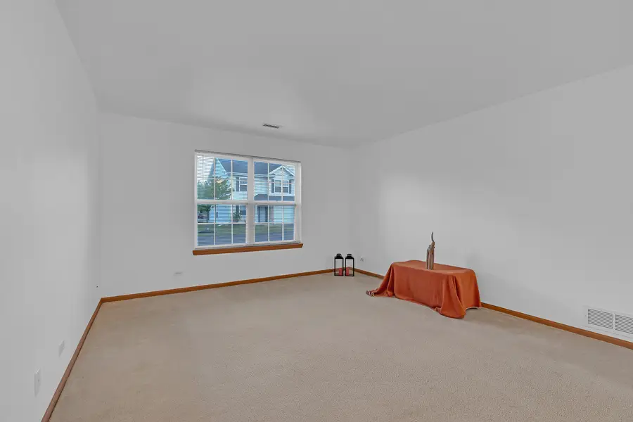 1661 W Chrysler Drive #9-1, Belvidere, IL 61008 - #3
