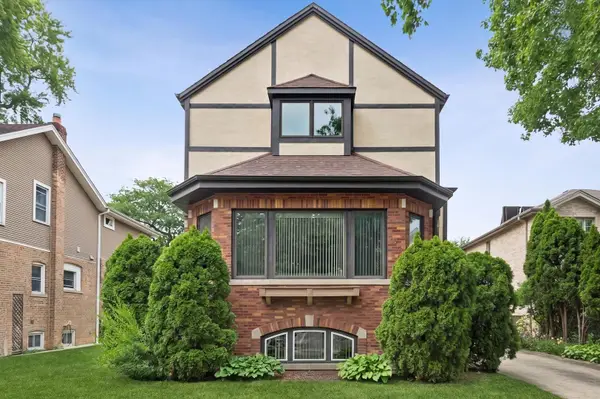 7349 W Ibsen Street, Chicago, IL 60631
