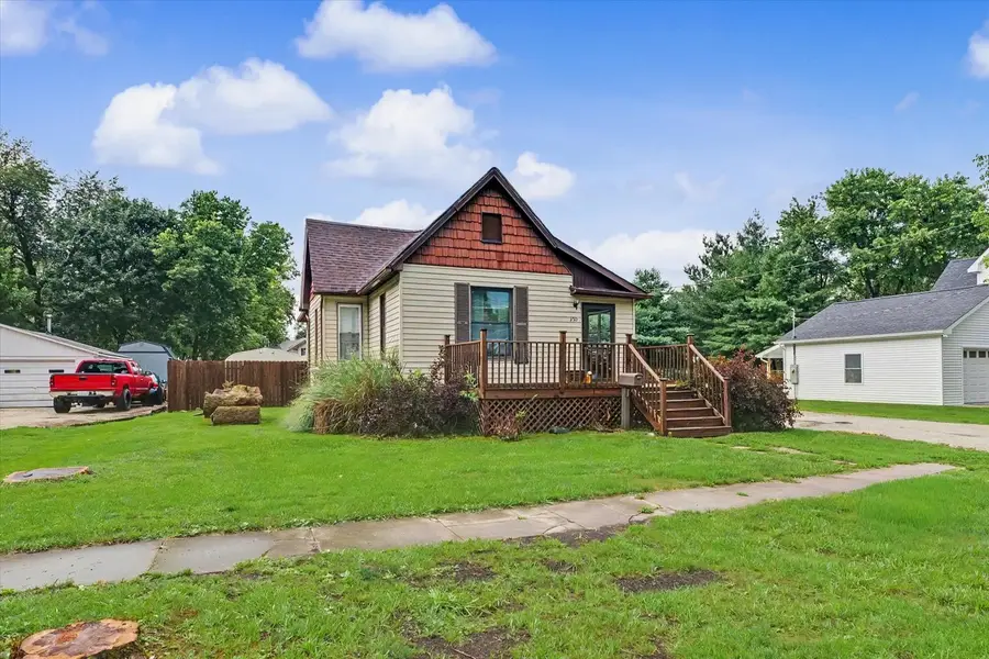 350 S Elm Street, Paxton, IL 60957 - #2