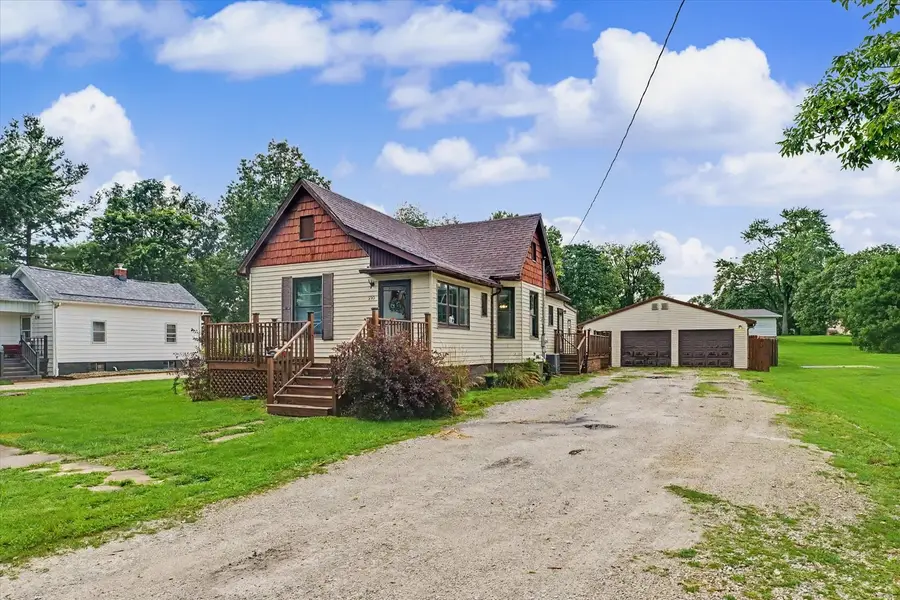 350 S Elm Street, Paxton, IL 60957 - #3