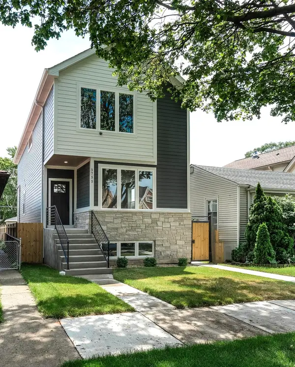 3755 N Odell Avenue, Chicago, IL 60634