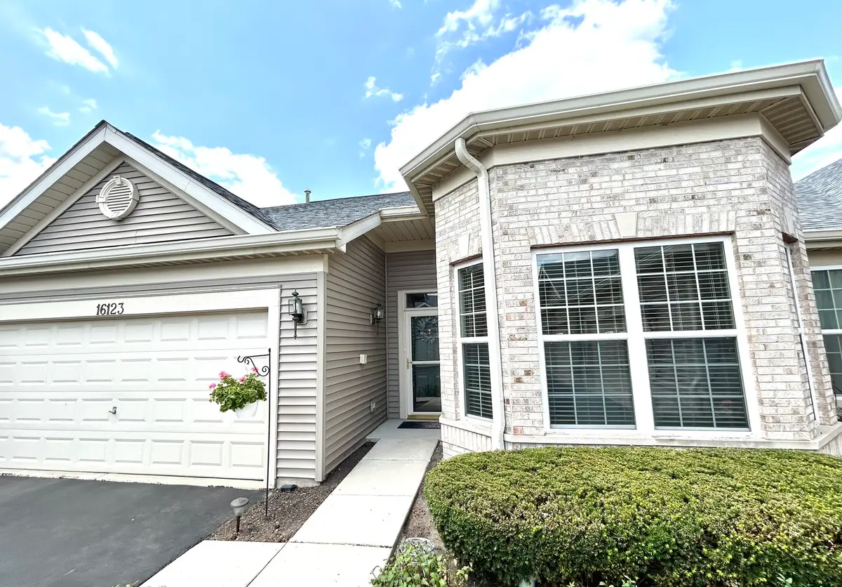 16123 Powderhorn Lake Way, Crest Hill, IL 60403 - #1