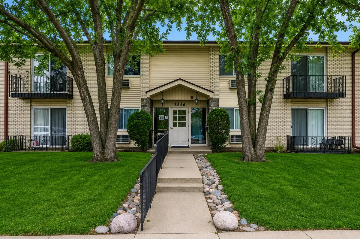 8856 Northshore Drive #201A, Des Plaines, IL 60016 - #1