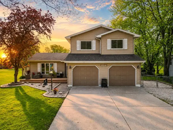 1184 Winterhaven Lane, Crown Point, IN 46307