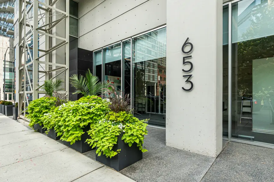 653 N Kingsbury Street #2402, Chicago, IL 60654 - #2
