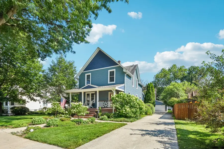 35 W Elm Avenue, Roselle, IL 60172 - #2