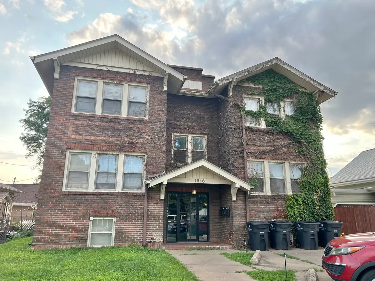 1916 24th Street, Rock Island, IL 61201 - #1