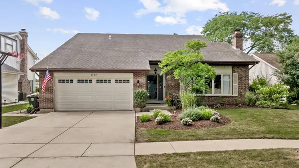2107 Wheeler Street, Woodridge, IL 60517