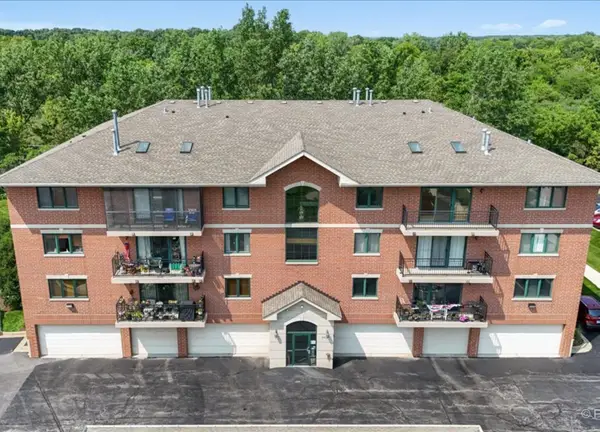 6830 W Winding Trail #101, Oak Forest, IL 60452