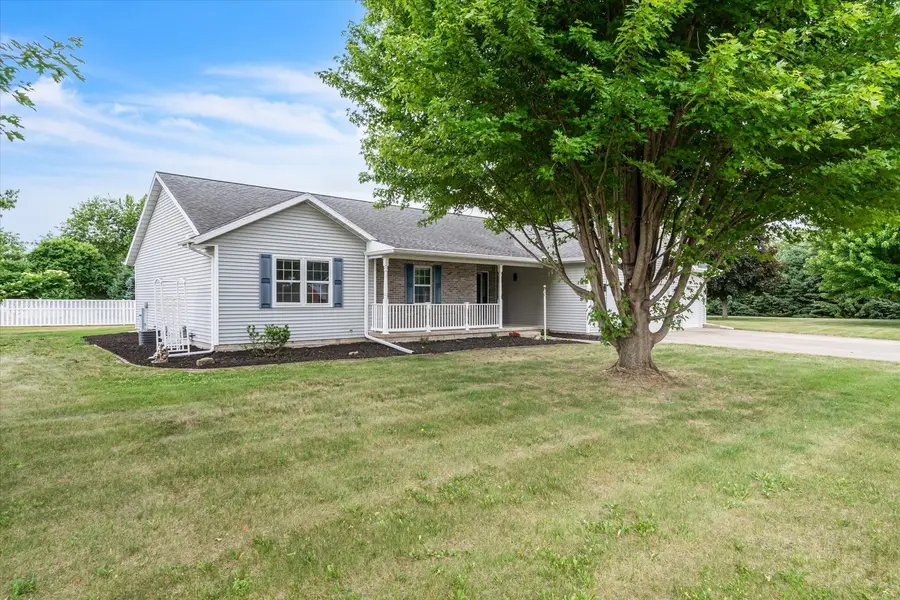 14 Quail Hollow Estate, Geneseo, IL 61254 - #2