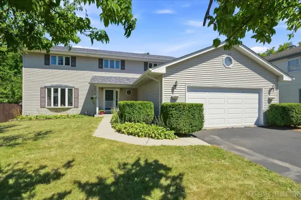 6975 Center Avenue, Hanover Park, IL 60133