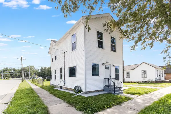 201 W John Street, Plano, IL 60545