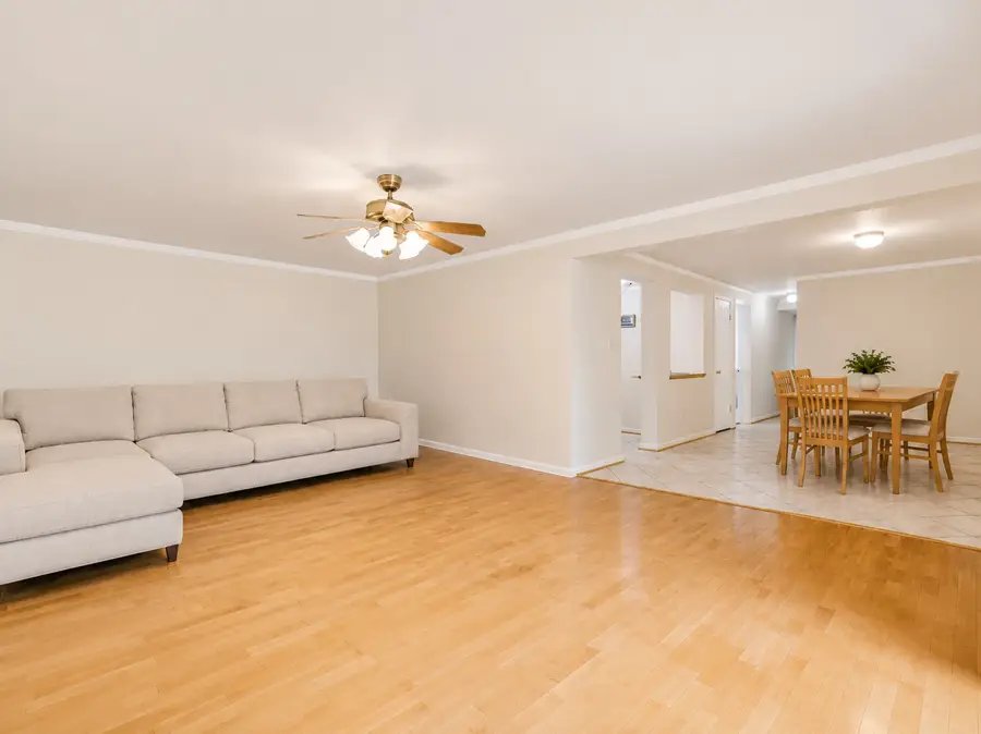 8517 W Catherine Avenue #181, Chicago, IL 60656 - #2