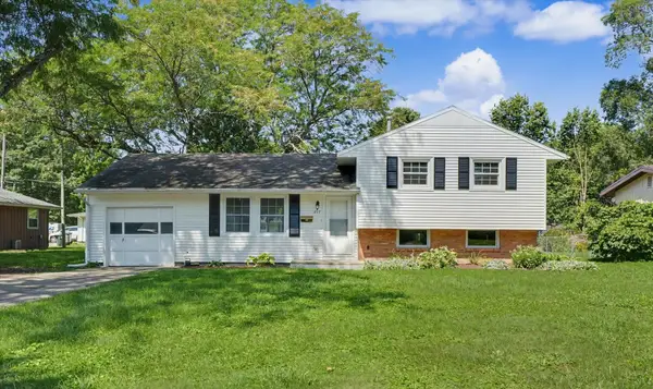 1817 Larch Place, Urbana, IL 61801