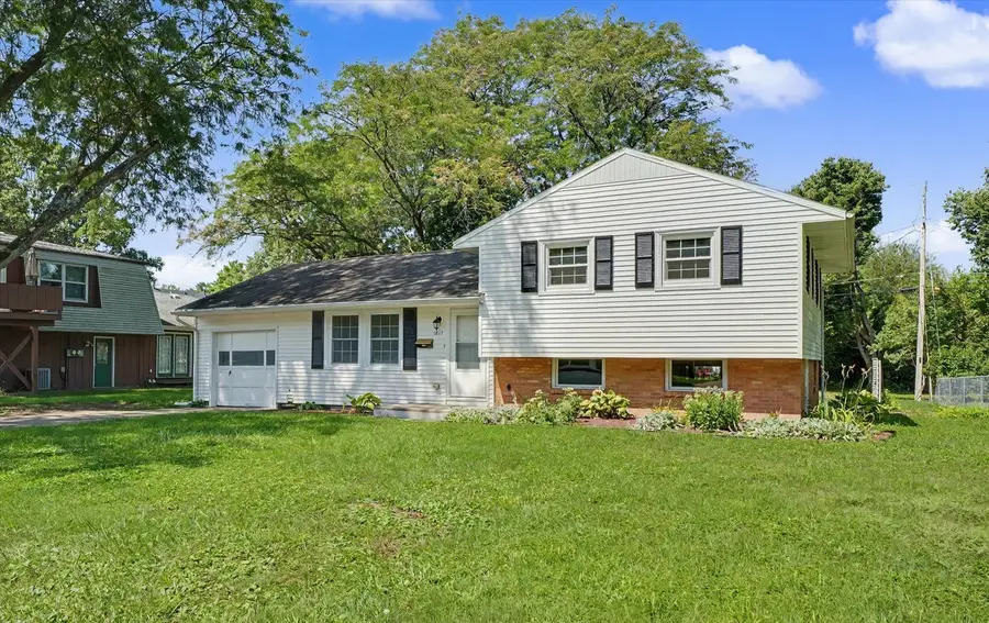 1817 Larch Place, Urbana, IL 61801 - #3